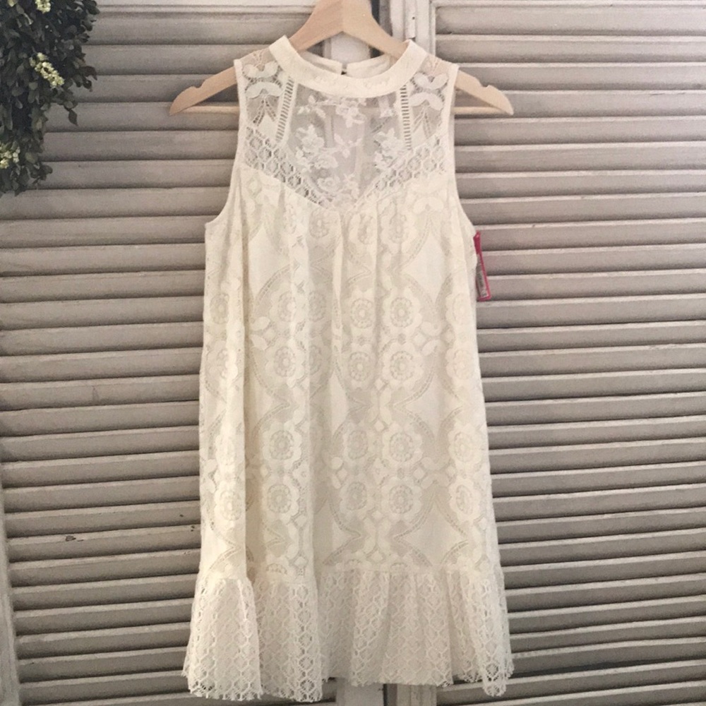 Cream cotton lace dress